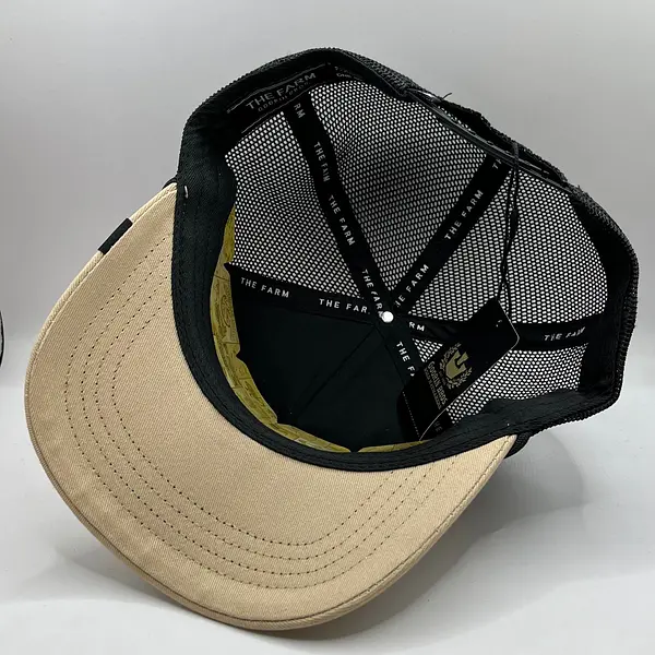 Goat Cabra Beige