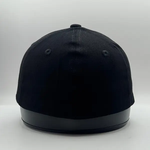 Gorra Cerrada Fox Negra Zorro Rojo