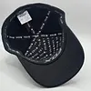 Gorra Cerrada Fox Negra Zorro Rojo