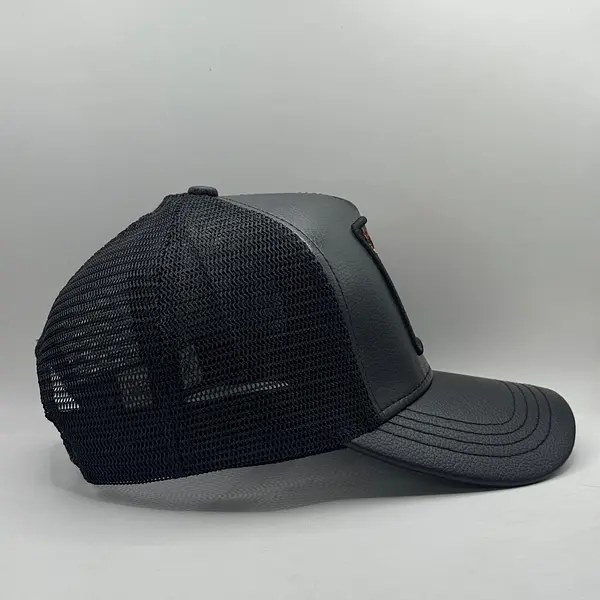 Fox Negra Cuerina