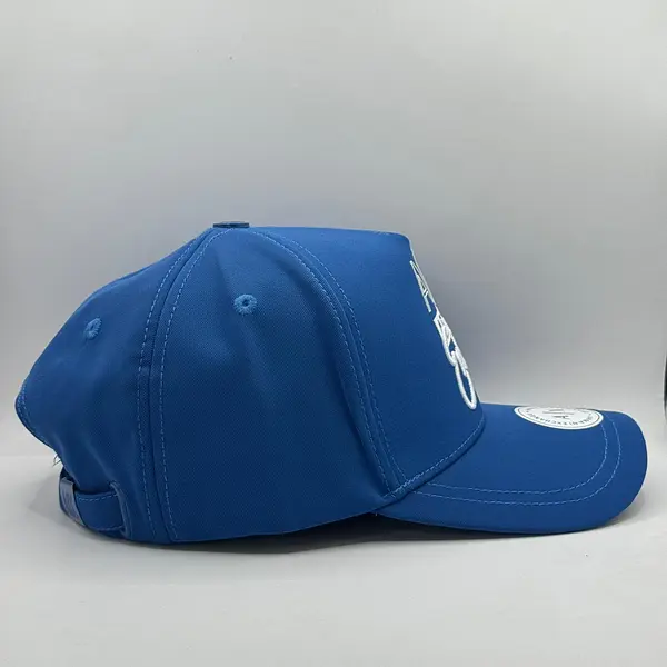 Gorra Armani Exchange Cursiva Azul