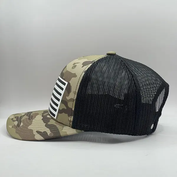 Gorra Camuflada Arena Bandera