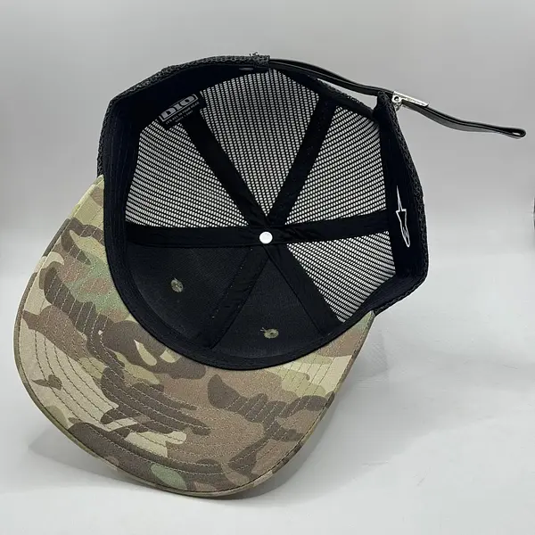Gorra Camuflada Arena Bandera