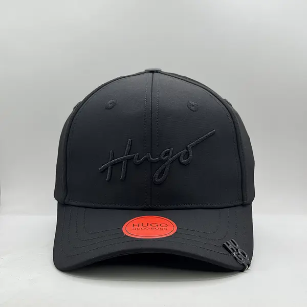 Hugo Firma Cursiva Negra