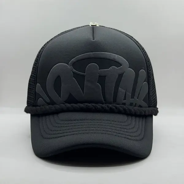 Syna World Trucker Hat Negra Cordón