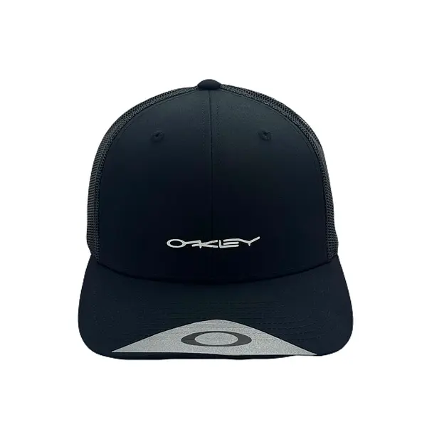 Gorra Oakley Negra Letras Blancas Pequeñas