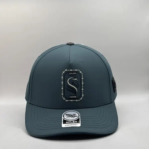Gorra Adler Aguamarina Caballo Logo Alambrado