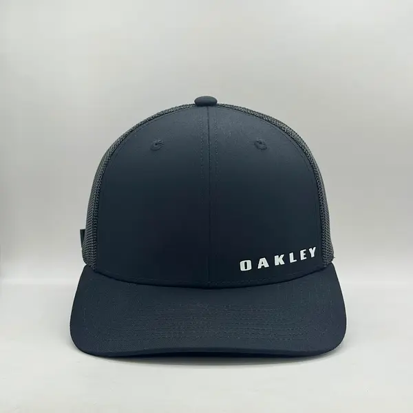 Gorra Oakley Negra Letras