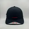 Gorra Oakley Negra Letras Rojas Pequeñas