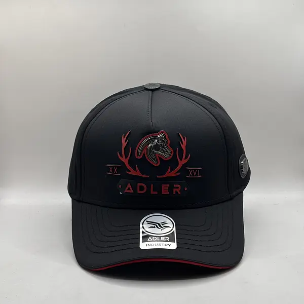 Adler Negra Caballo Cuernos