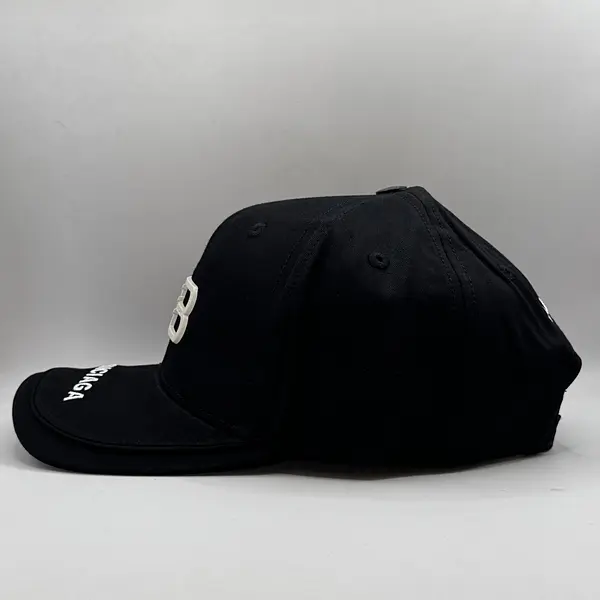 Gorra Balenciaga Negra Doble B