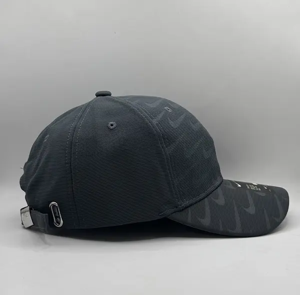 Gorra Nike Gris