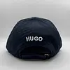 Hugo Azul Letras Blancas